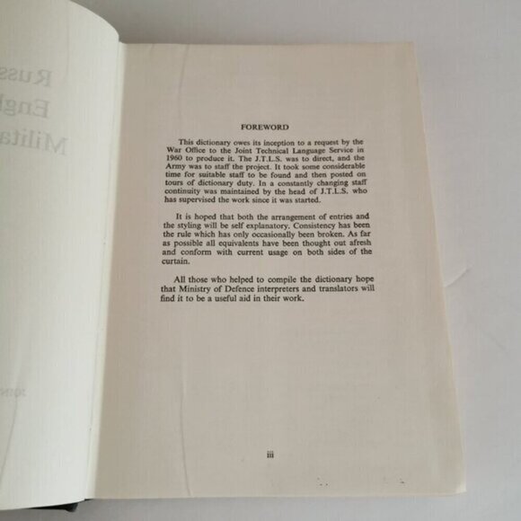 1968 Russian-English Military Dictionary United Kingdom Her Majesty's Government - Picture 5 of 9